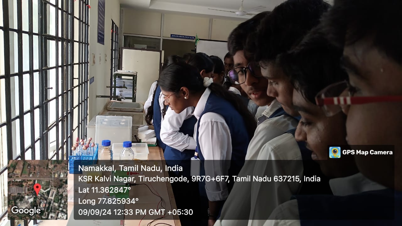 SCHOOL STUDENTS VISIT